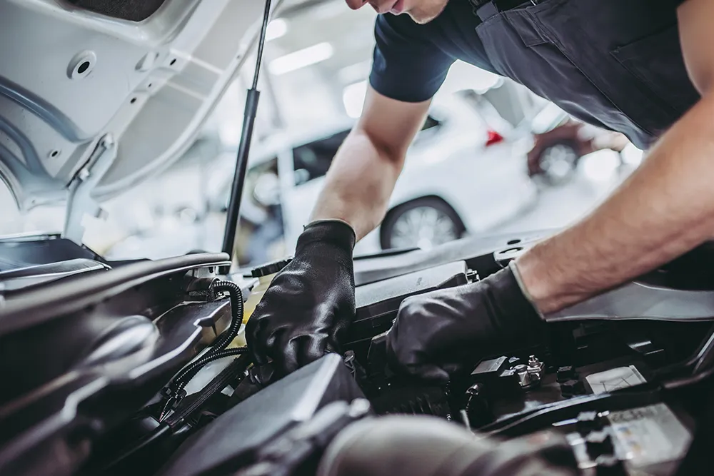 How to Maintain Your Vehicle’s Engine for Optimal Performance in Golden Valley, Andover, Corcoran, Savage, Minnesota